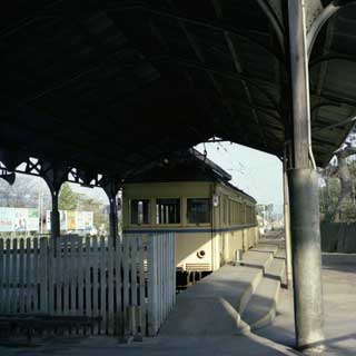６
