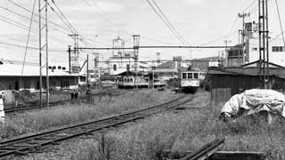 松江温泉駅構内 １０１、６１、１０４、５３