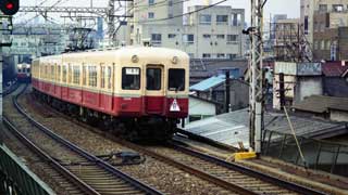 ３２００系