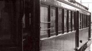 ２